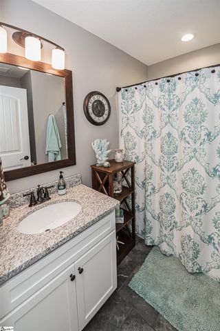 128 Double Creek Drive, Gaffney, SC 29341