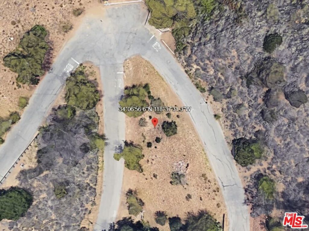 1 Topanga Skyline Dr, Topanga, CA 90290