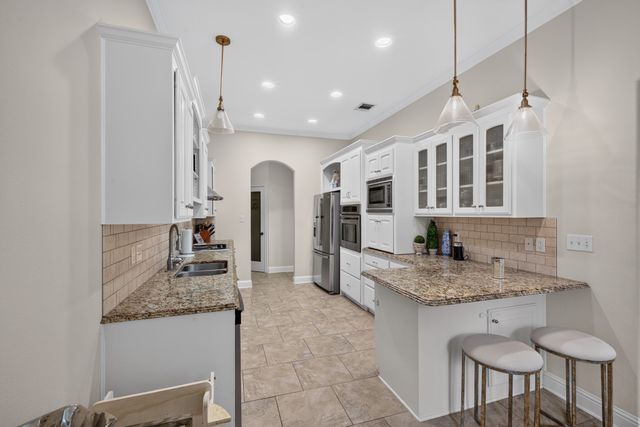 9345 S Plaquemine Drive, Shreveport, LA 71115