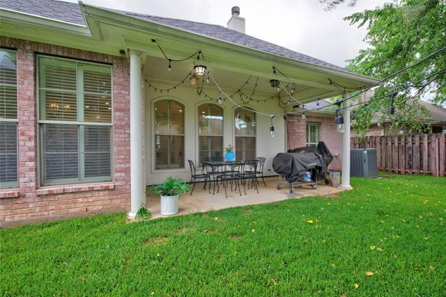 9345 S Plaquemine Drive, Shreveport, LA 71115