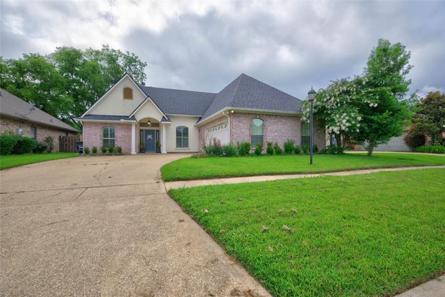 9345 S Plaquemine Drive, Shreveport, LA 71115