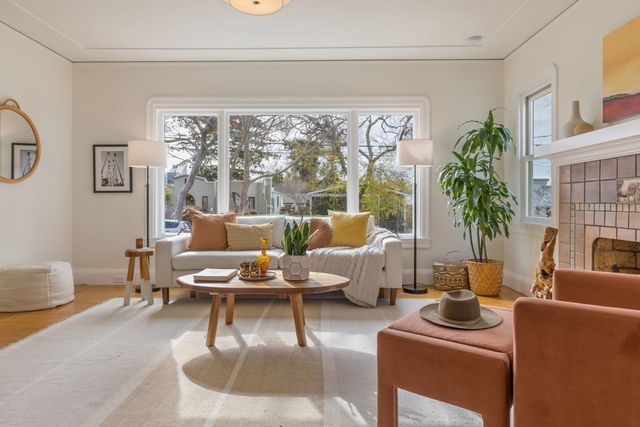 2123 2123 Oregon ST, Berkeley, CA 94705