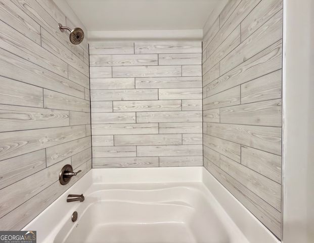 212 Beau Claire Circle, Byron, GA 31008
