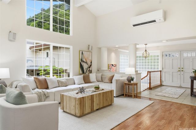 2910 Kalawao Street 2, Honolulu, HI 96822