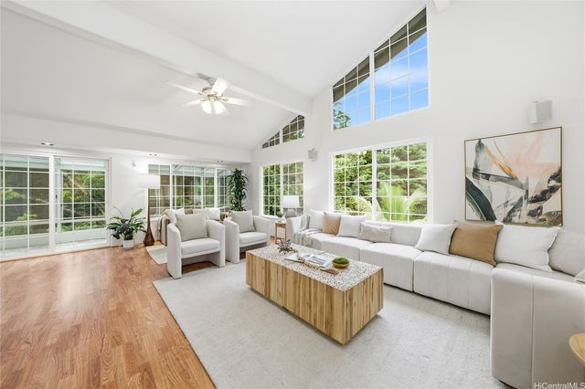 2910 Kalawao Street 2, Honolulu, HI 96822
