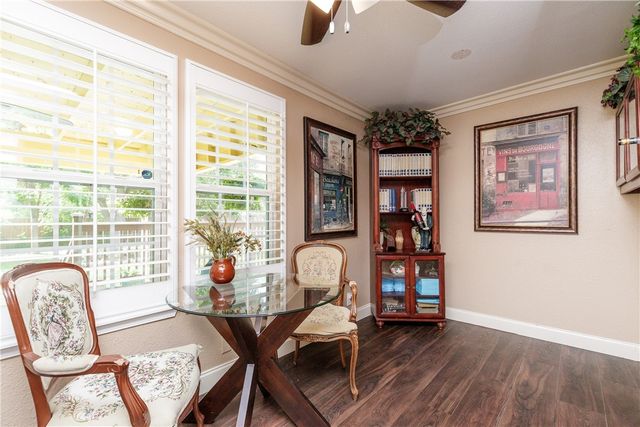 4002 Willow St, Corpus Christi, TX 78411