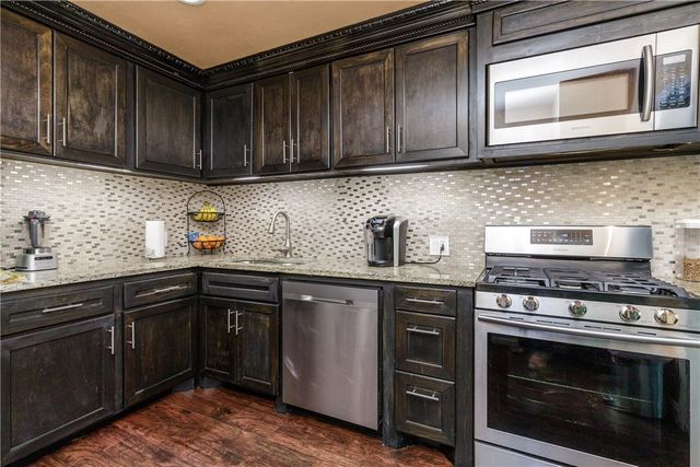 4002 Willow St, Corpus Christi, TX 78411