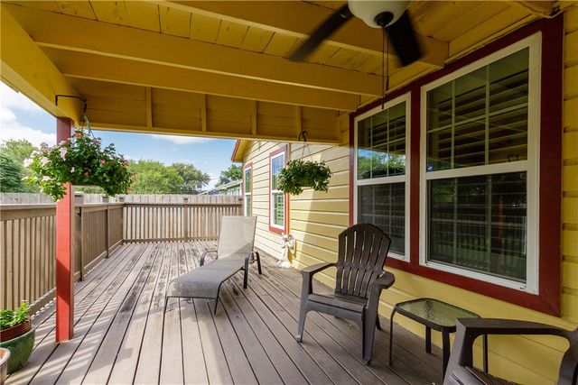 4002 Willow St, Corpus Christi, TX 78411
