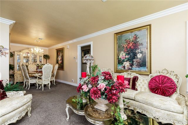 4002 Willow St, Corpus Christi, TX 78411