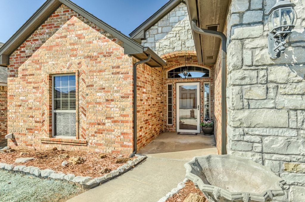 3916 Presidio Drive, Norman, OK 73072