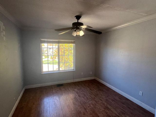 3440 Heatherbrook Dr, Stockton, CA 95219