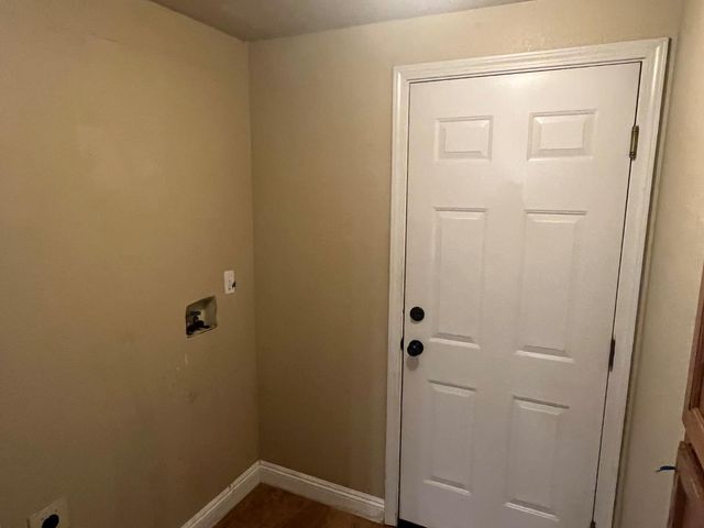 3440 Heatherbrook Dr, Stockton, CA 95219