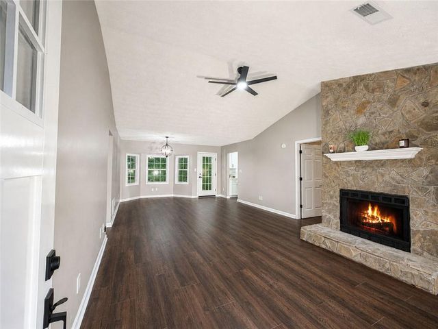930 Century Oak Drive, Winder, GA 30680