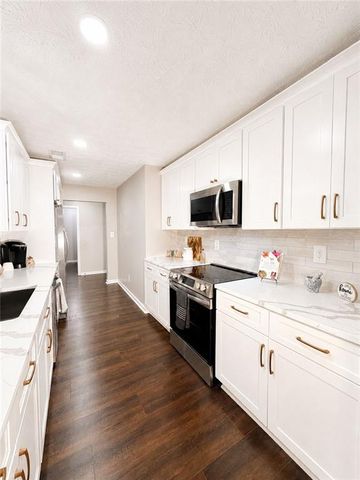 930 Century Oak Drive, Winder, GA 30680