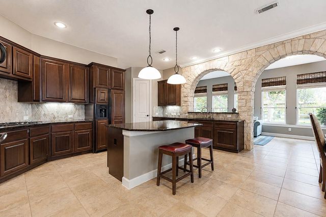 5331 W Farm Way, Fulshear, TX 77441