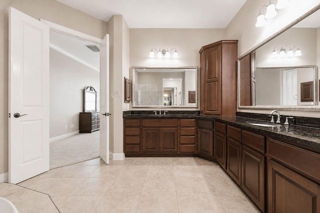 5331 W Farm Way, Fulshear, TX 77441
