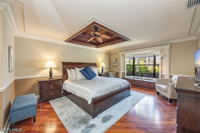 158 Cypress View DR 158, Naples, FL 34113