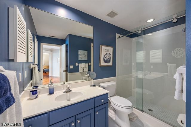 158 Cypress View DR 158, Naples, FL 34113