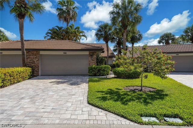 158 Cypress View DR 158, Naples, FL 34113