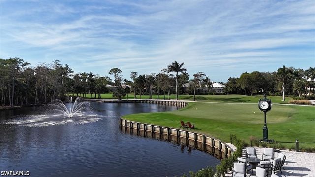 158 Cypress View DR 158, Naples, FL 34113