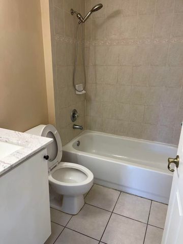 4061 NW 91st Terrace, Sunrise, FL 33351