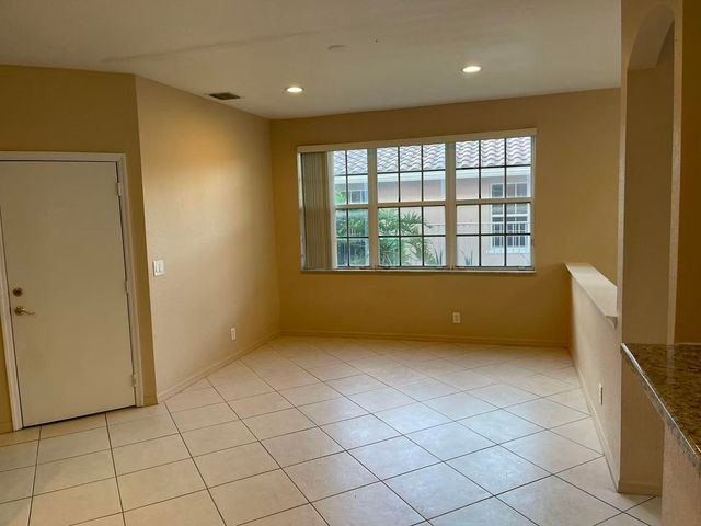 4061 NW 91st Terrace, Sunrise, FL 33351