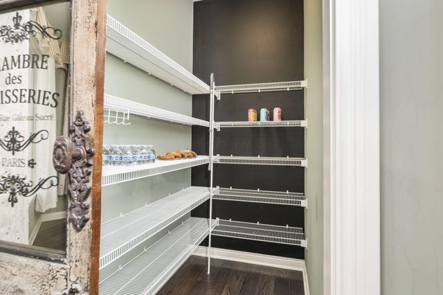 6618 Audubon Avenue, Hilliard, OH 43026