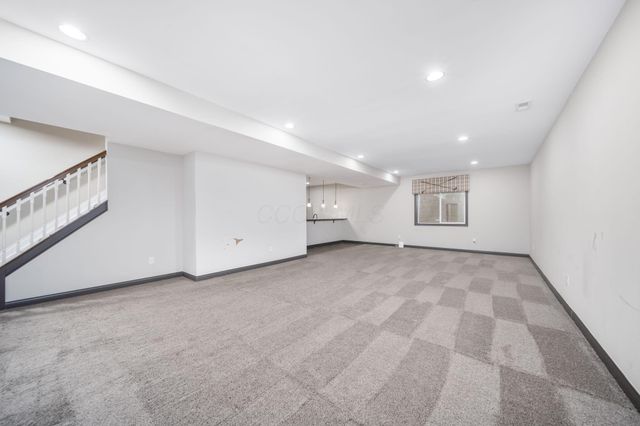 6618 Audubon Avenue, Hilliard, OH 43026