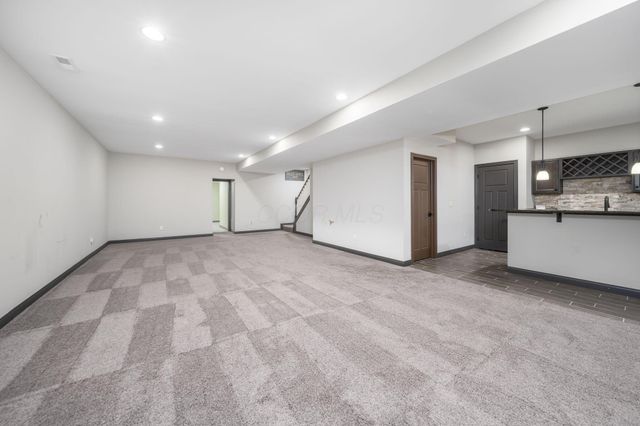 6618 Audubon Avenue, Hilliard, OH 43026