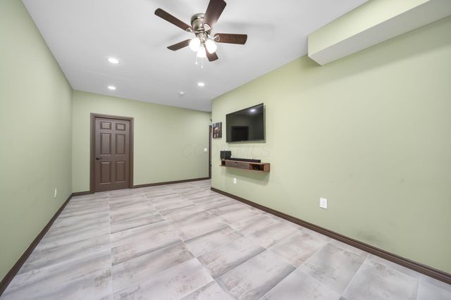 6618 Audubon Avenue, Hilliard, OH 43026