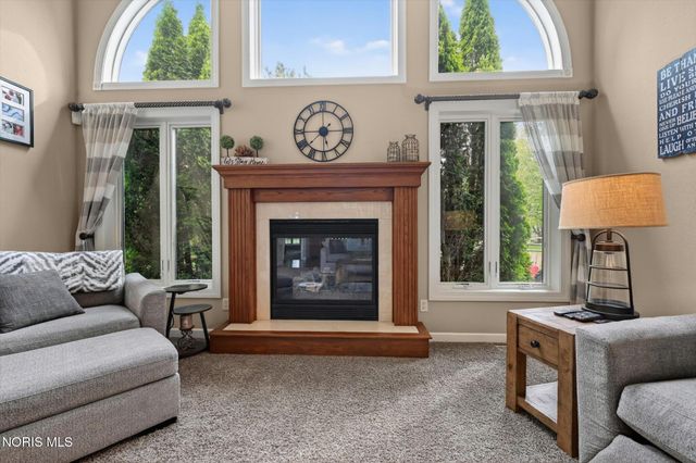 6125 E Cobblestones Lane, Sylvania, OH 43560