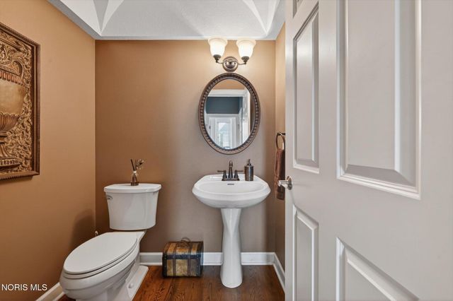 6125 E Cobblestones Lane, Sylvania, OH 43560