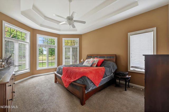 6125 E Cobblestones Lane, Sylvania, OH 43560