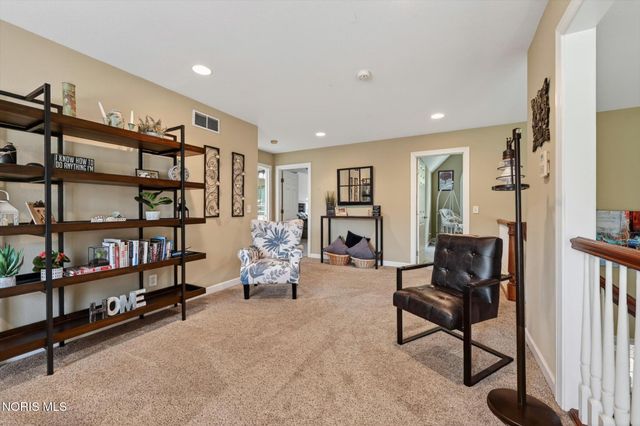 6125 E Cobblestones Lane, Sylvania, OH 43560