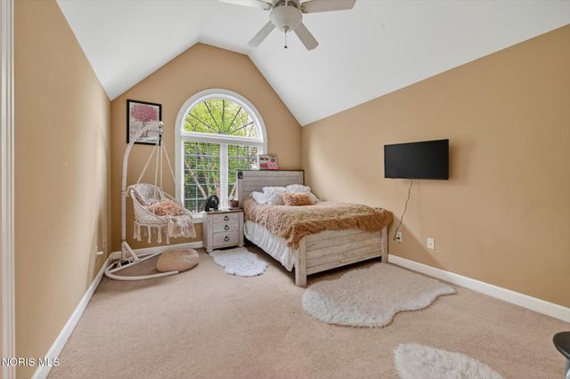 6125 E Cobblestones Lane, Sylvania, OH 43560