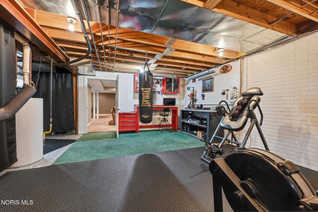6125 E Cobblestones Lane, Sylvania, OH 43560