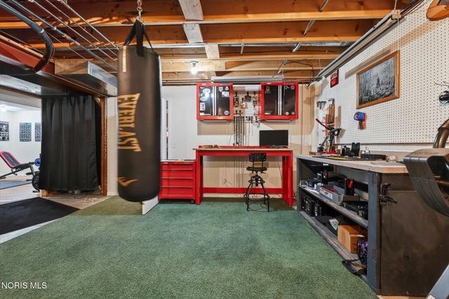 6125 E Cobblestones Lane, Sylvania, OH 43560