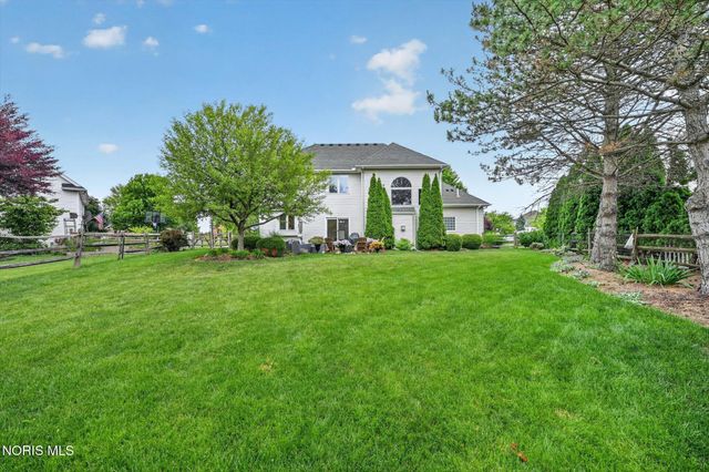 6125 E Cobblestones Lane, Sylvania, OH 43560