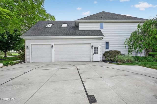 6125 E Cobblestones Lane, Sylvania, OH 43560