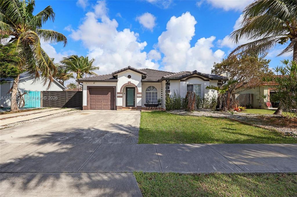 12633 SW 224th St, Miami, FL 33170
