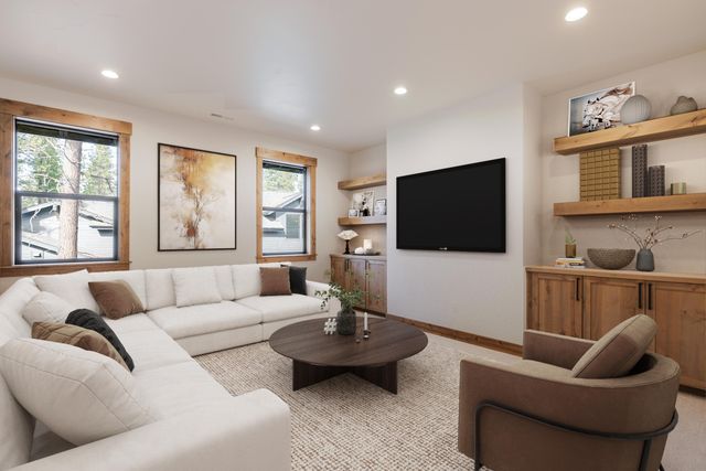 56236 Rockcress Lane 436, Bend, OR 97707