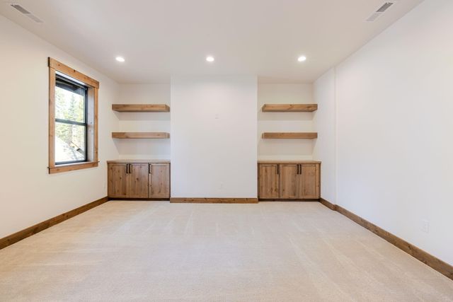 56236 Rockcress Lane 436, Bend, OR 97707