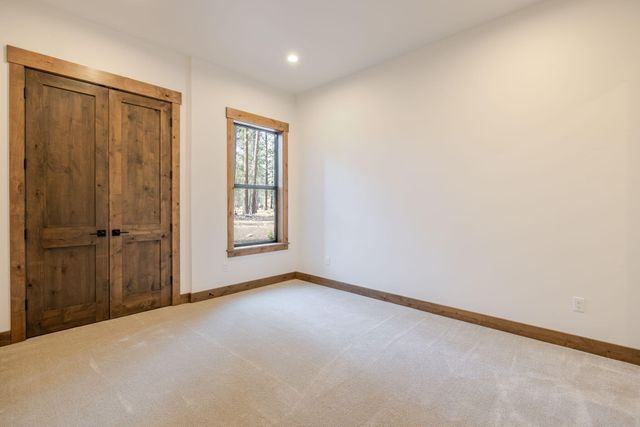 56236 Rockcress Lane 436, Bend, OR 97707