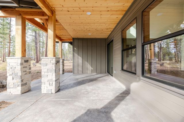 56236 Rockcress Lane 436, Bend, OR 97707