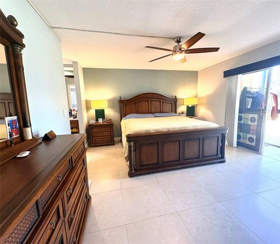 271 S Hollybrook Drive 205, Pembroke Pines, FL 33025