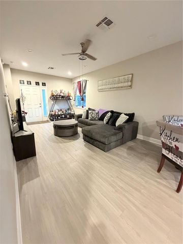 3180 LINCOLN STREET, Sanford, FL 32771