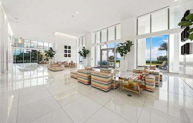 700 NE 26th Ter 5006, Miami, FL 33137