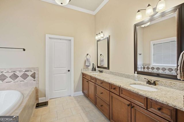 1884 Granite Hill Court, Hoschton, GA 30548