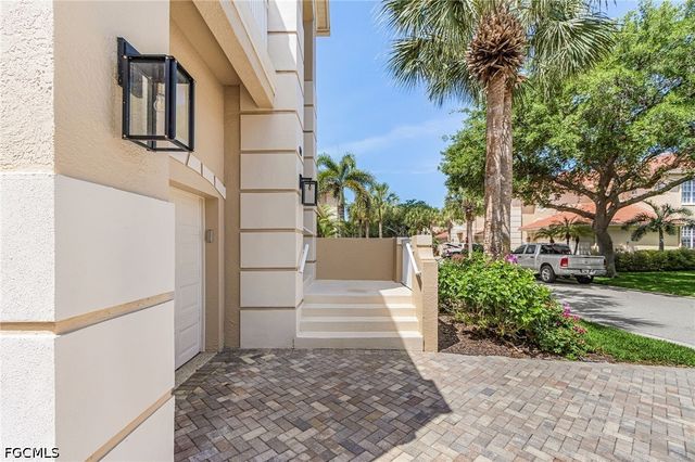 26891 Wyndhurst CT 202, Bonita Springs, FL 34134