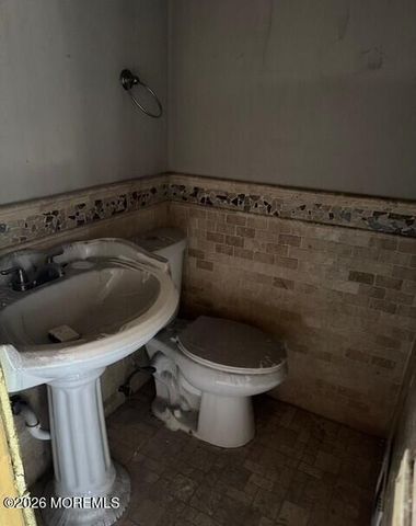 1924 Hillwood Road, Forked River, NJ 08731